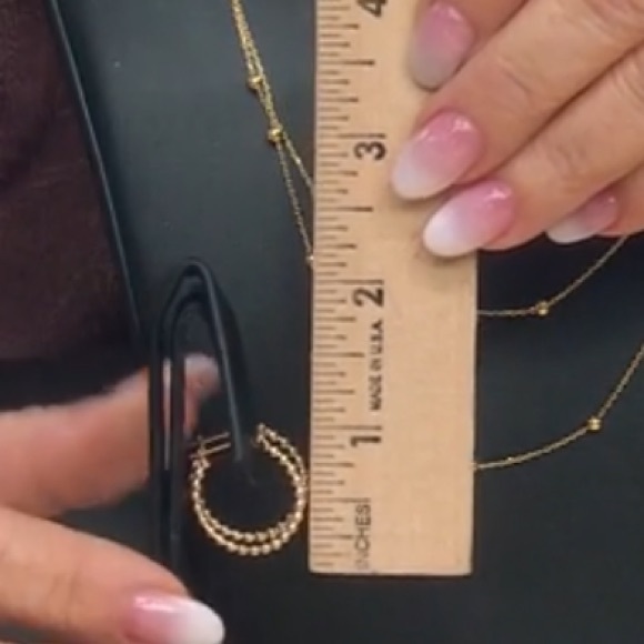 NEW 10k Yellow Gold Beaded 3/4" Hoop Earrings - Picture 8 of 9